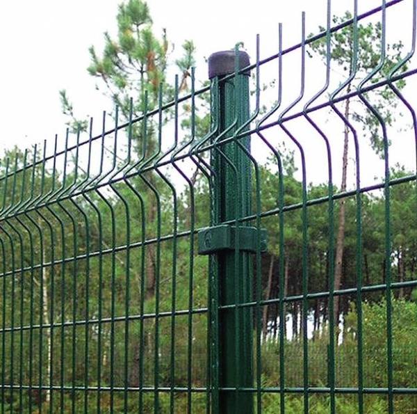 Забор на даче своими руками