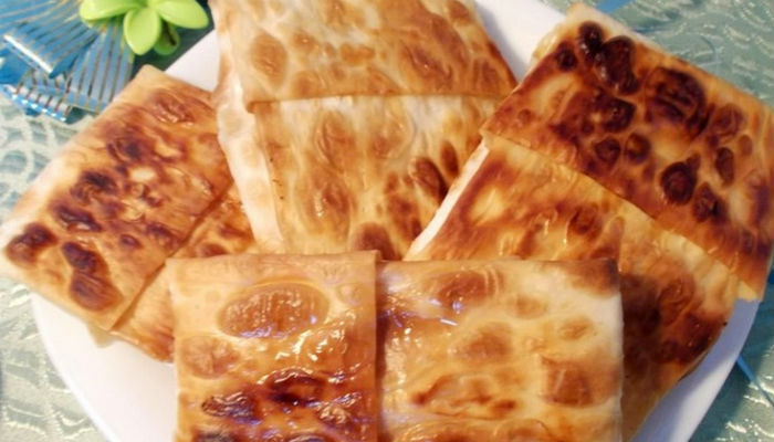 Конвертики из лаваша с яблоками
