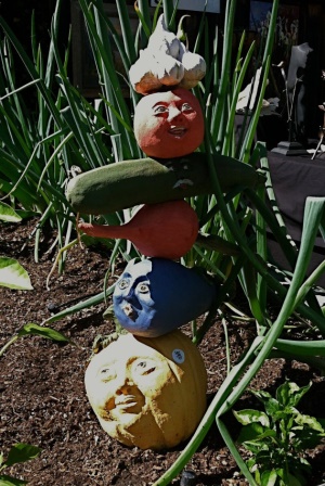Дачные украшалки
