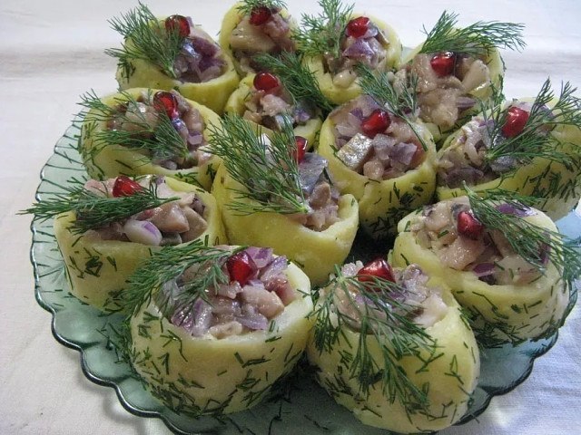 10 отличных закусок для новогоднего стола