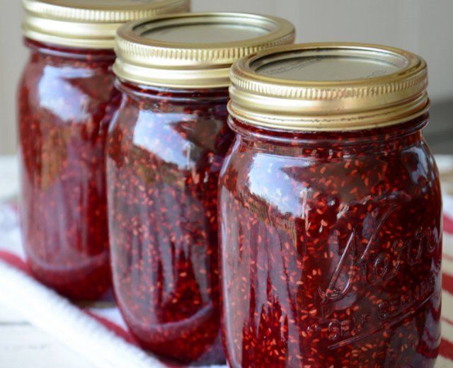 12 рецептов невероятно вкусного малинового варенья на зиму