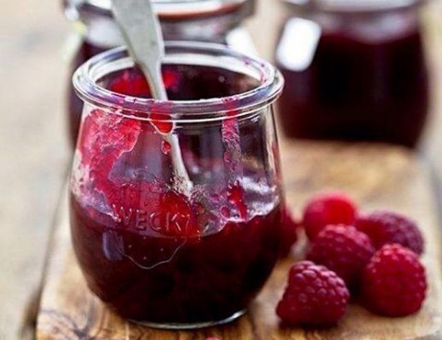 12 рецептов невероятно вкусного малинового варенья на зиму