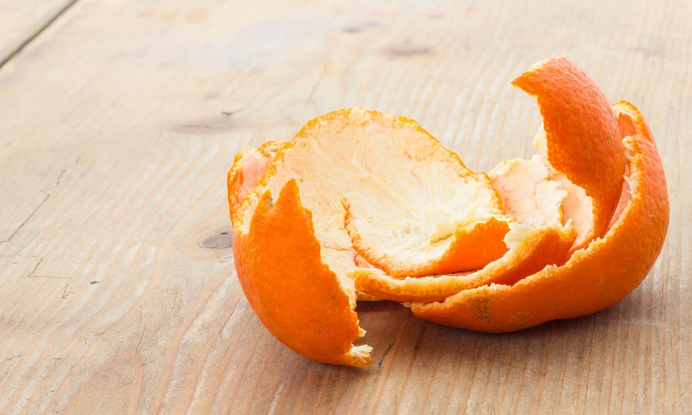 https://www.smartmotorist.com/wp-content/uploads/2020/01/Citrus-peels.jpg