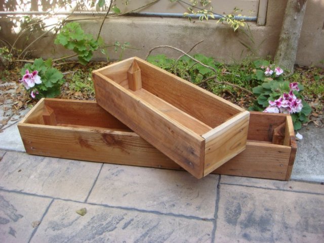 деревянные ящики для цветов и огорода